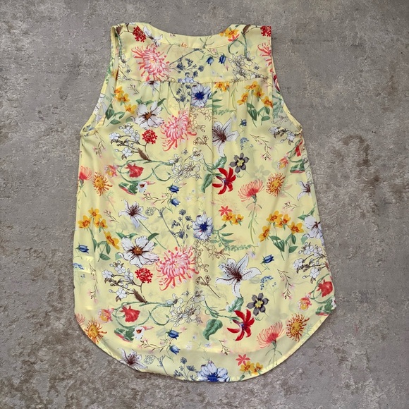 Dalia Yellow Botanical Floral Sleeveless Blouse Size Small - Picture 6 of 8